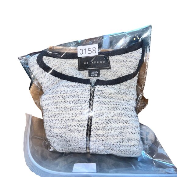 Metaphor Womens XS Tweed Knit Crop Jacket With Zipper Front & Black Trim Accents - Picture 11 of 11